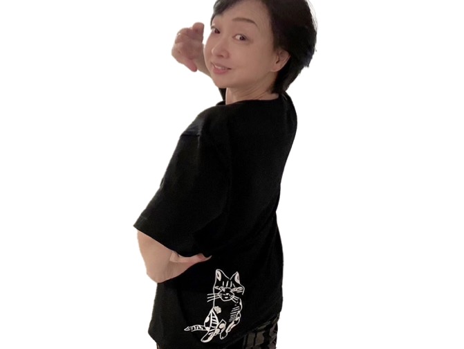 NYANAKA TOWN Tシャツ